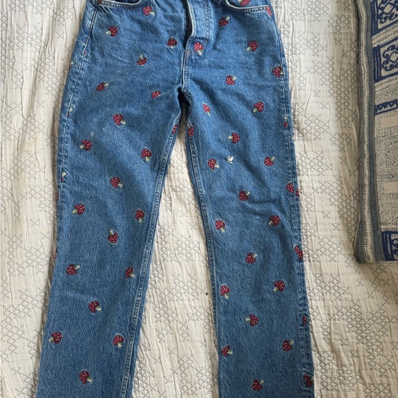 Reformation Mushrooms Embroidered High Rise Straight Leg Jean size 25 - Picture 6 of 9